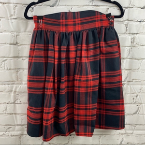 Vintage wool blend plaid skirt with pockets
